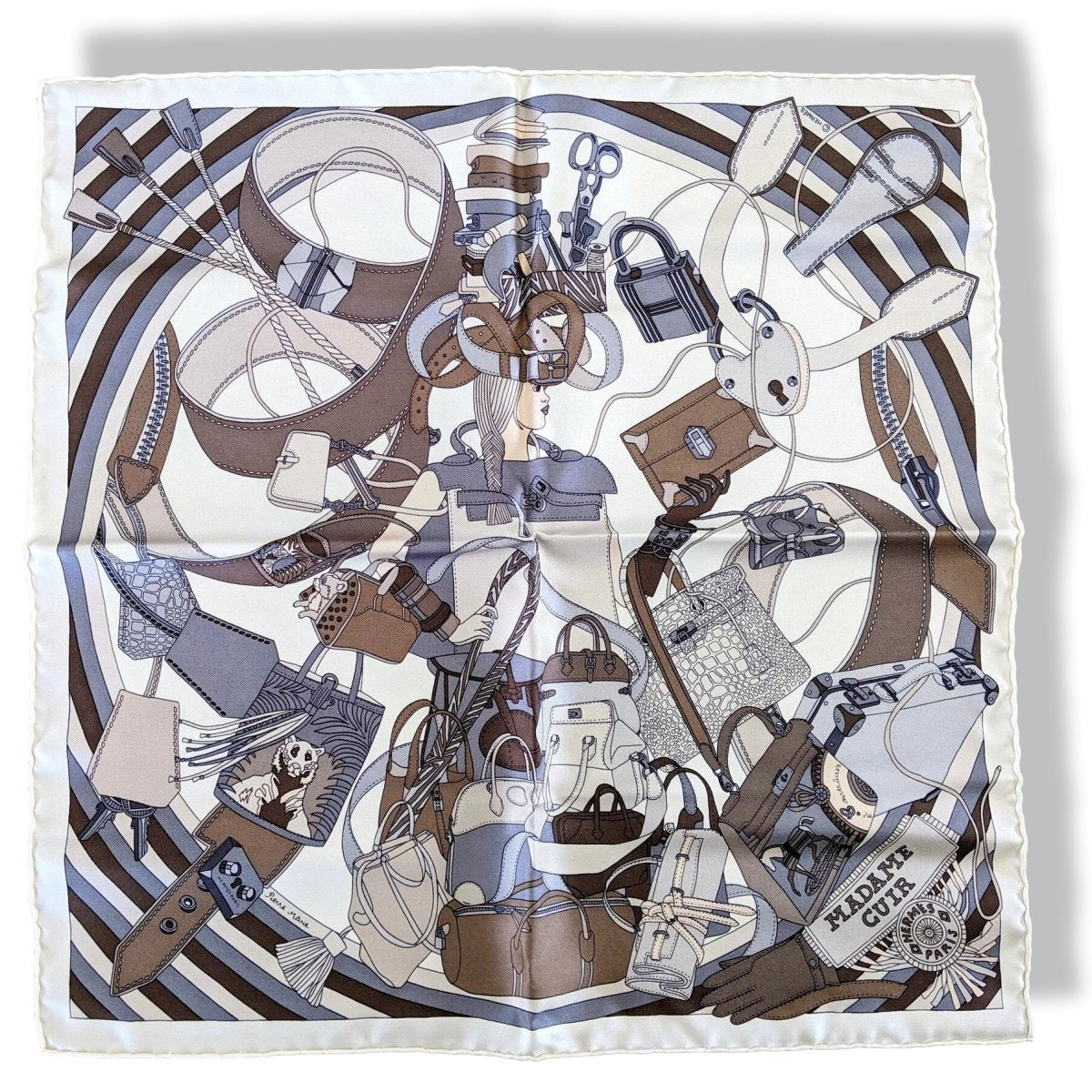 Hermes Etoupe/Gris/Blanc MADAME CUIR Twill Gavroche 42cm, BNIB! - poupishop
