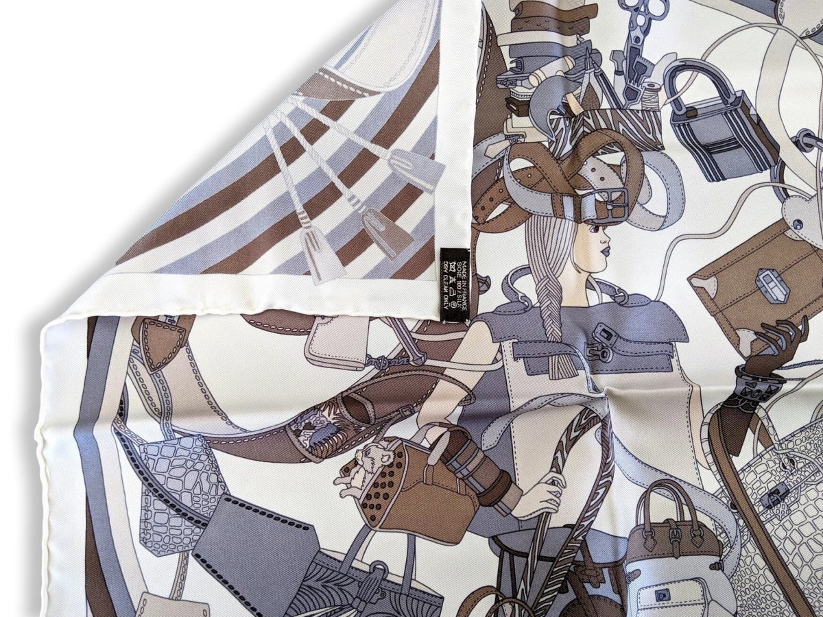Hermes Etoupe/Gris/Blanc MADAME CUIR Twill Gavroche 42cm, BNIB! - poupishop