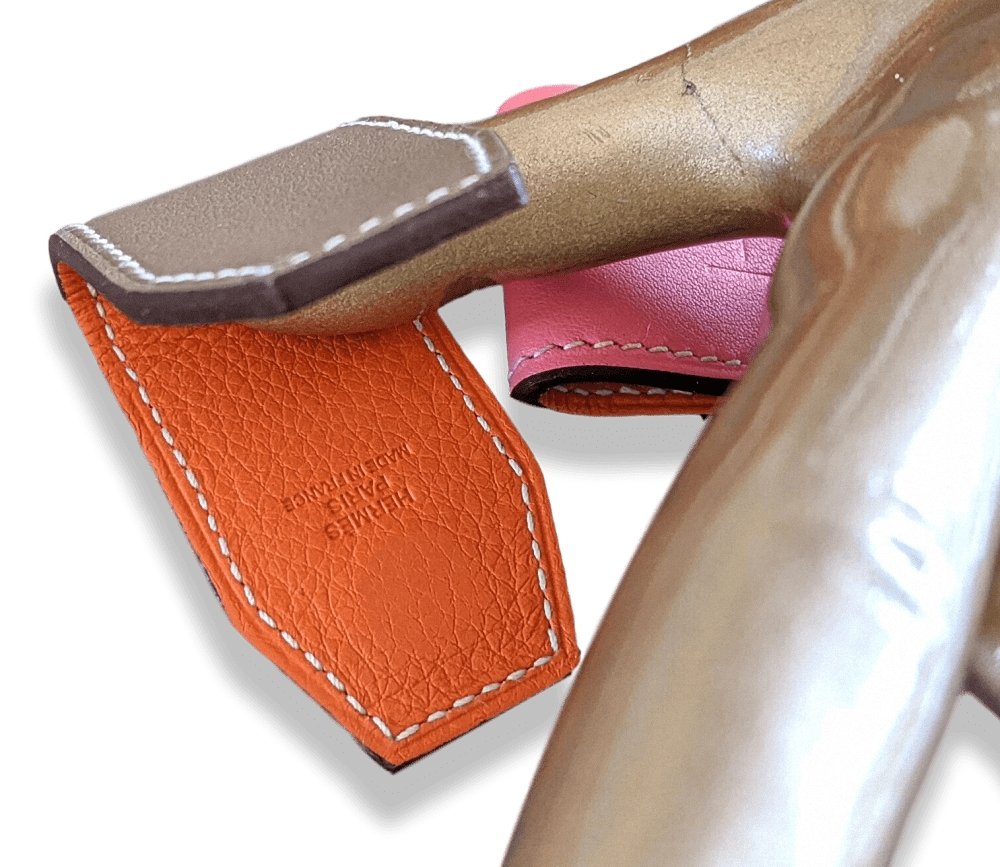 Hermes Etoupe/Rose AT'H SET OF 2 MAGNETS, BNIB! - poupishop