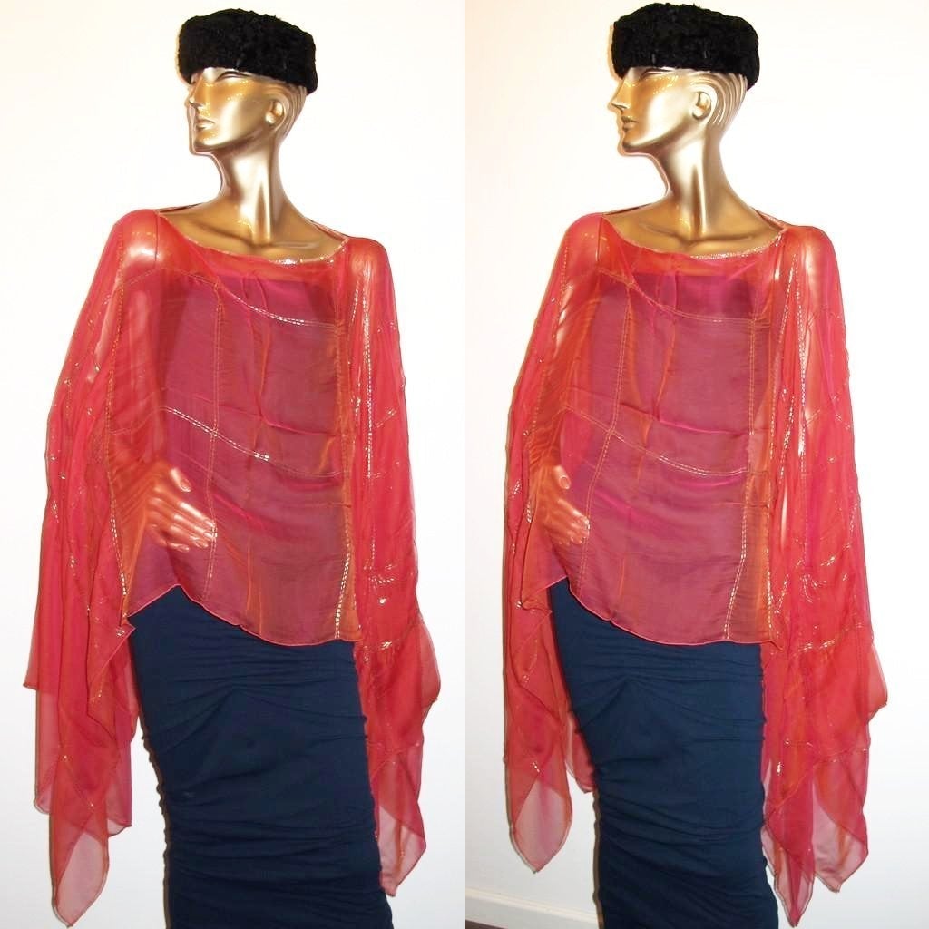 Hermes Exceptional Embroidered Fuchsia Bolduc Changeante Mousseline Poncho Midnight, NIB! - poupishop