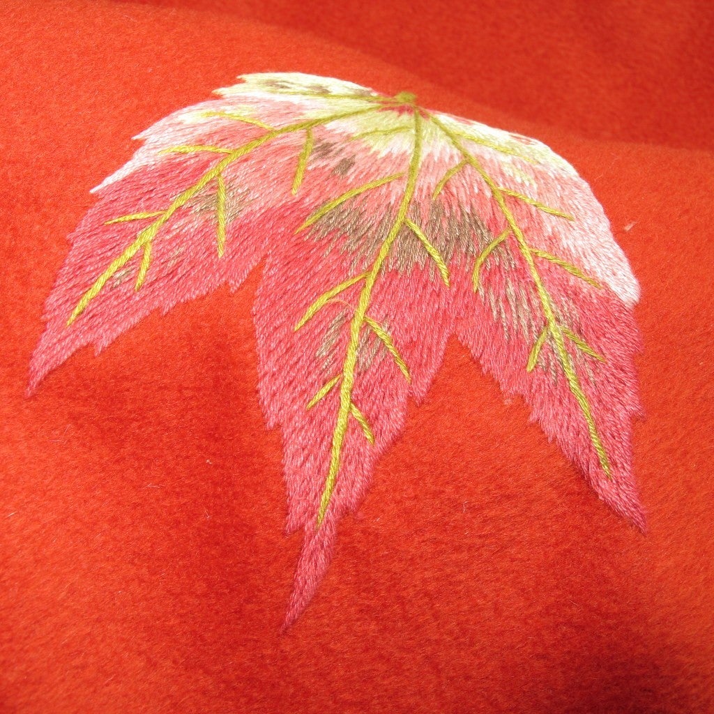 Hermes Exceptional Leaves A Walk in the Park Embroidered Plaid - poupishop