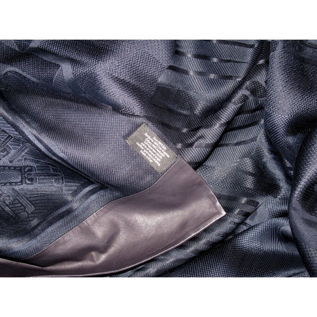 Hermes Exceptional Night Blue Jacquard Silk and Black Lambskin Leather Sangles Unisex Silk 140, Rare, NIB! - poupishop