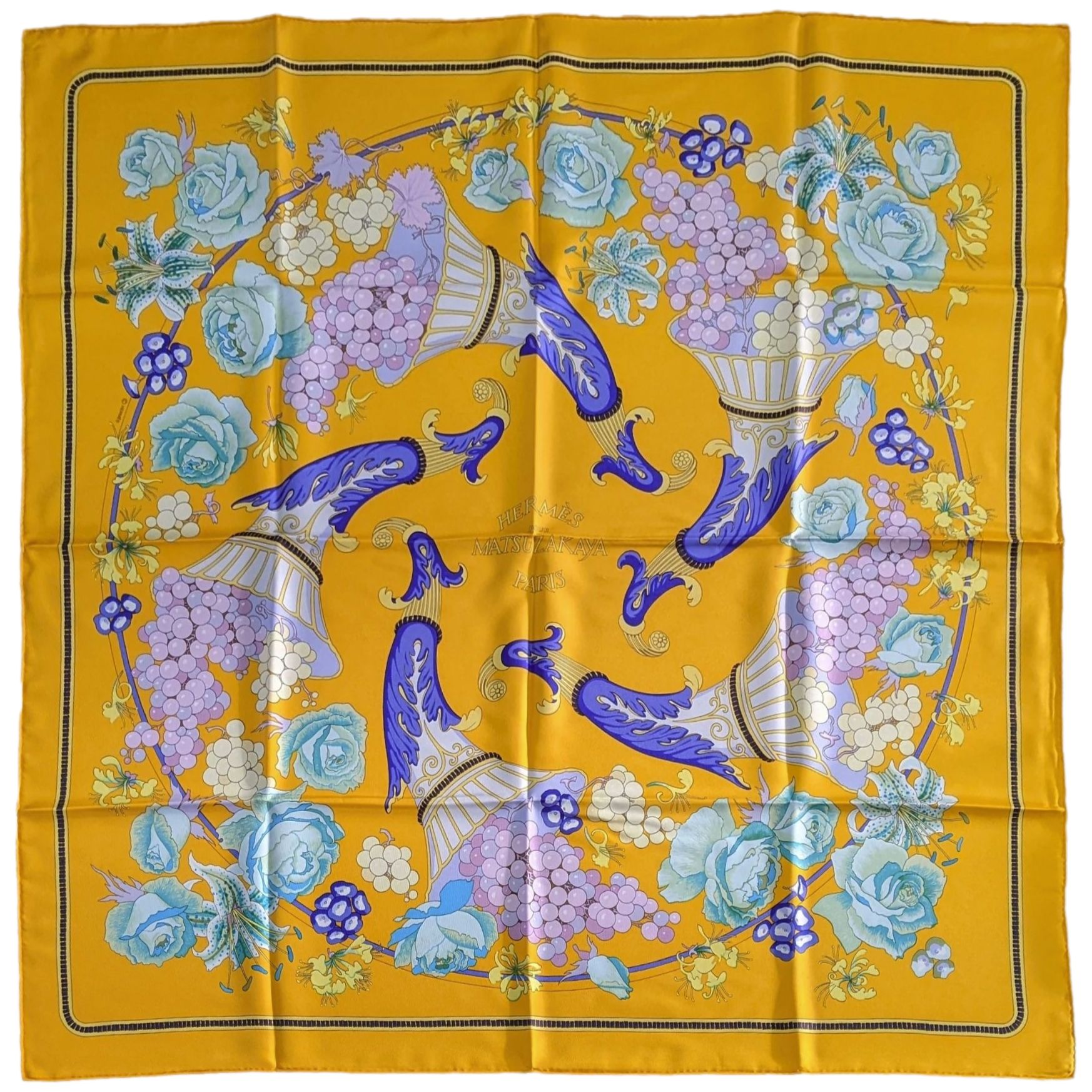 Hermes 1996 Special Issue Dpt Store Ginza "Fleurs & Raisins Matsuzakaya" by Christiane Vauzelles Twill Sacrf 90cm