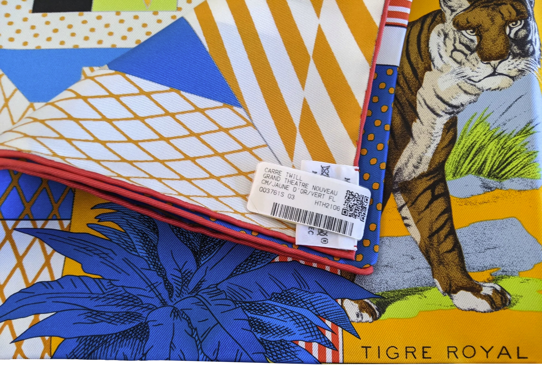 Hermes [C210] Jaune d'Or/Vert Fluo Clair "Grand Theatre Nouveau" by Gianpaolo Pagni Twill Silk Carre 90cm
