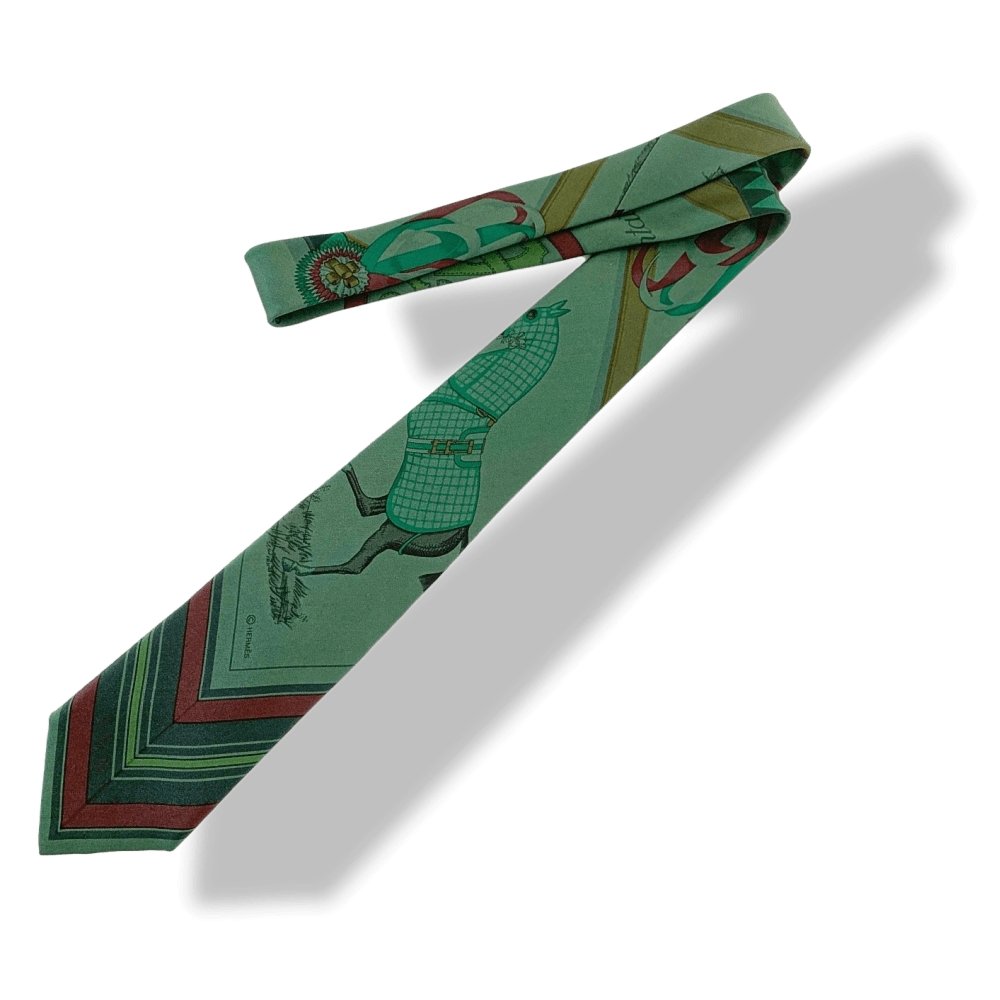 Hermes Green-Grey Burgundy Army COUVERTURES ET TENUES DE JOUR Surteint Silk Tie Rare, NWT in Pochette ! - poupishop