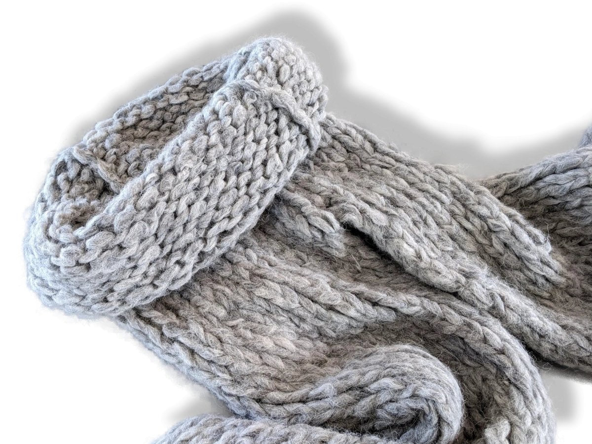 Hermes Gris Clair Mesh Alpaga/Fox CAPUCHE ECHARPE MAILLE FUR EFFECT Stole Xtra Long, BNWT! - poupishop