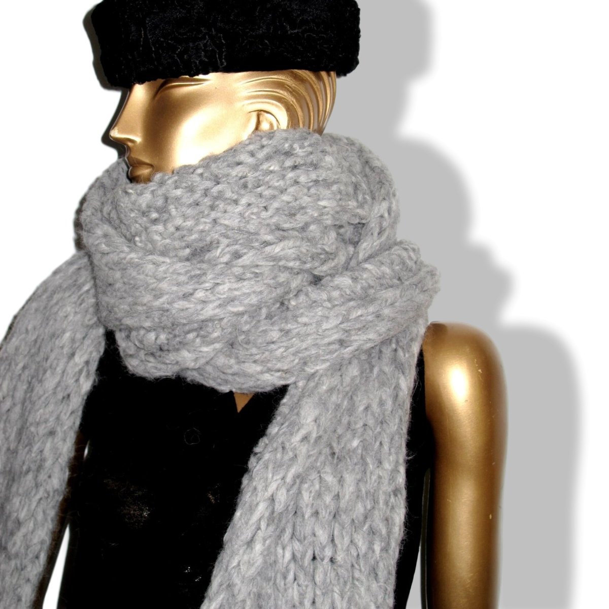 Hermes Gris Clair Mesh Alpaga/Fox CAPUCHE ECHARPE MAILLE FUR EFFECT Stole Xtra Long, BNWT! - poupishop