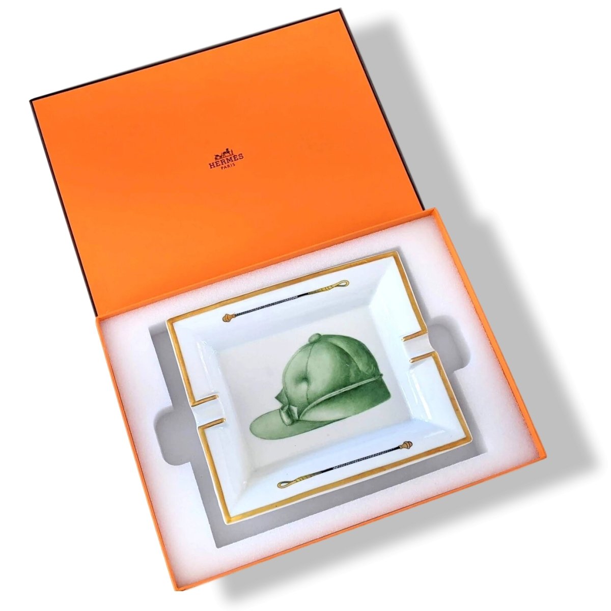 Hermes [H1] Home Green White FRENCH JOCKEY CAP Cigar Limoges Porcelain Ashtray GM, BNWIB! - poupishop