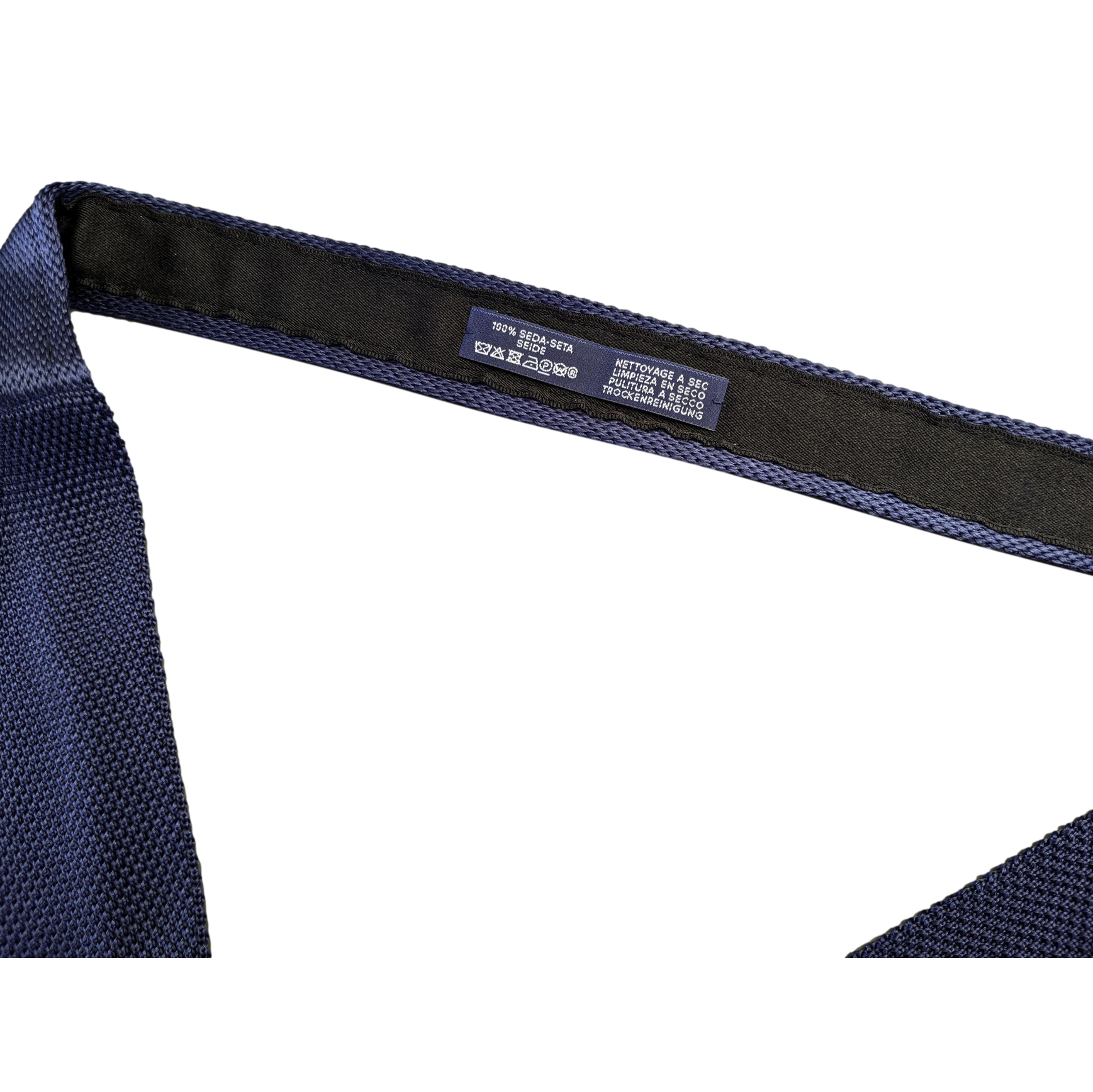 Hermes Marine/Azur "Harnais de Cabriolet" by Cyrille Diatkine Tricot de Soie Embroidered Tie 6 cm