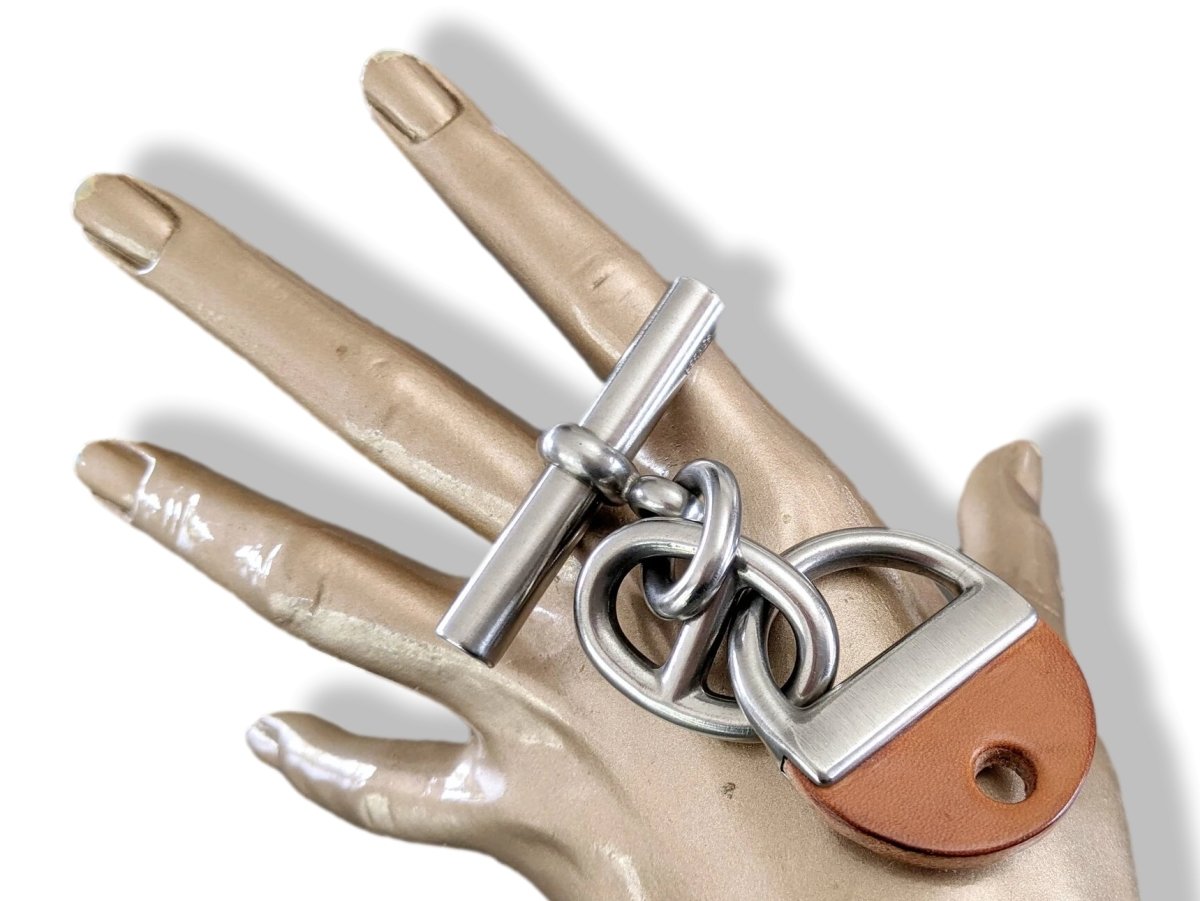 Hermes Huge Brushed Metal/Barenia Chaine d'Ancre Bag Charm Key Ring KeyRings - poupishop