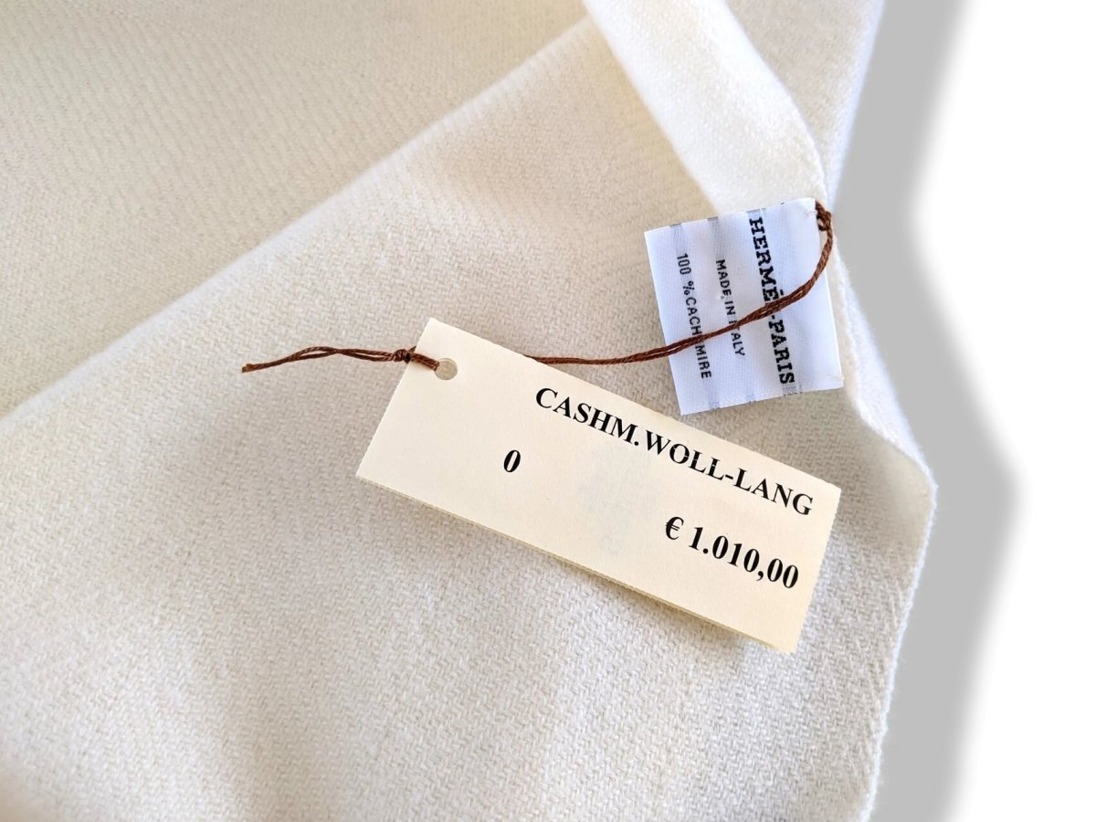Hermes Ivoire ETOLE CACHEMIRE SOFT Fringed Stole 100% Cashmere 72 x 220 cm, BNEW! - poupishop
