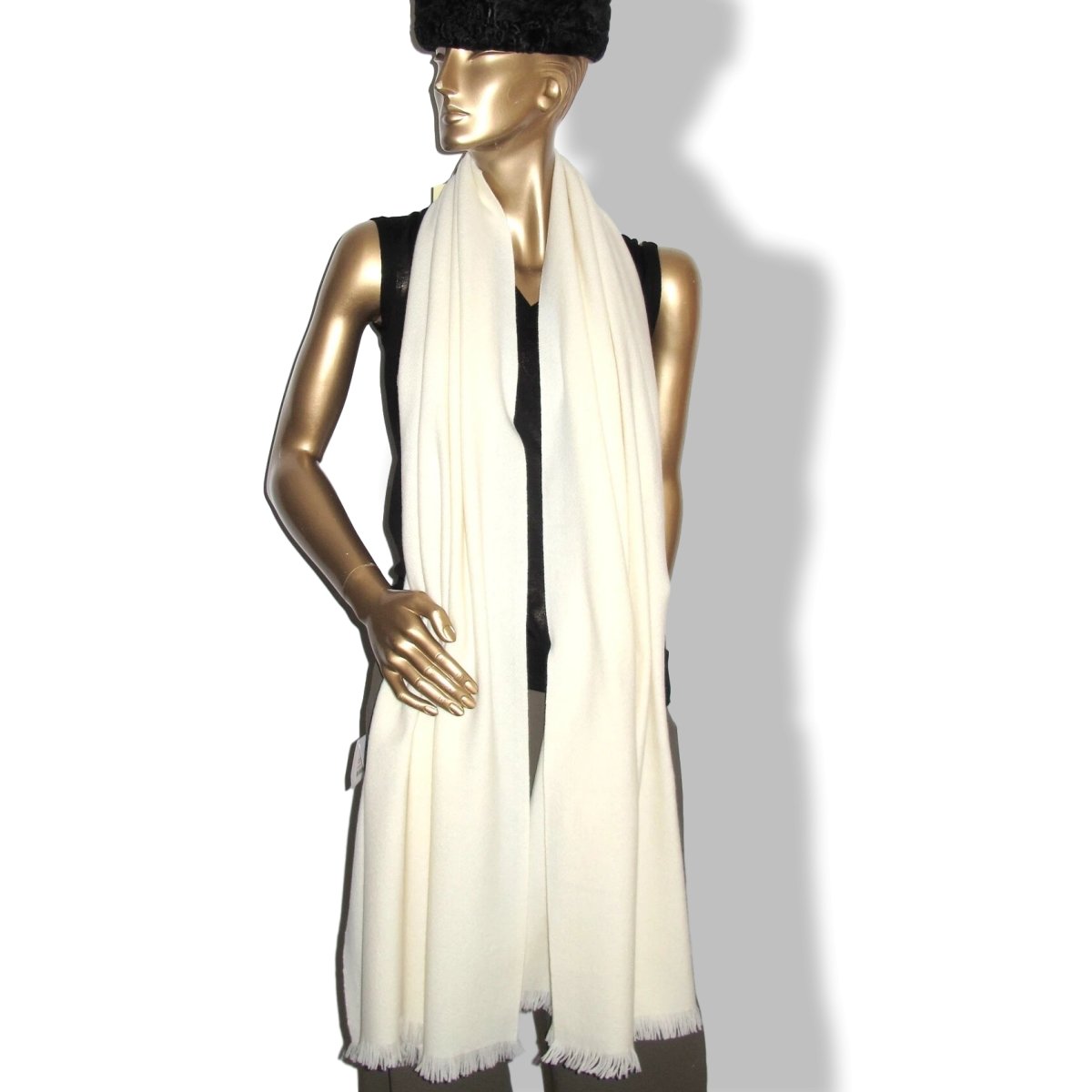 Hermes Ivoire ETOLE CACHEMIRE SOFT Fringed Stole 100% Cashmere 72 x 220 cm, BNEW! - poupishop