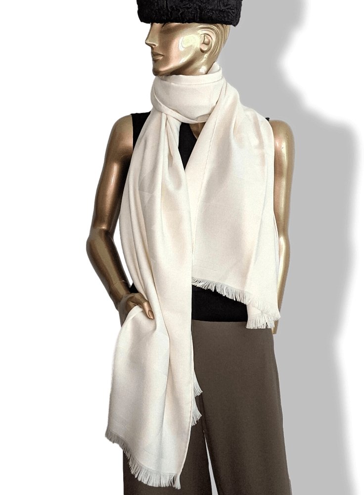 Hermes Ivory Fringed Etole H EN BIAIS MUFFLER 85% Cashmere/15% Silk 72 x 204 cm, BNWT! - poupishop