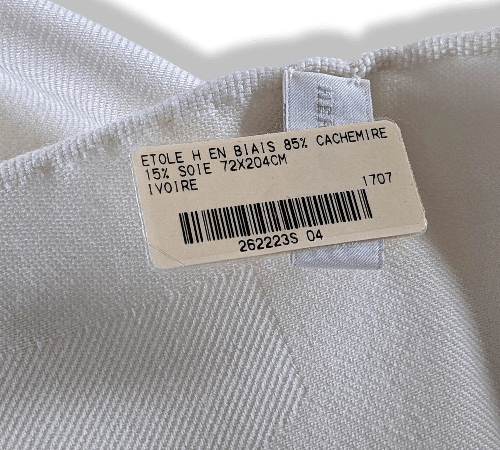 Hermes Ivory Fringed Etole H EN BIAIS MUFFLER 85% Cashmere/15% Silk 72 x 204 cm, BNWT! - poupishop