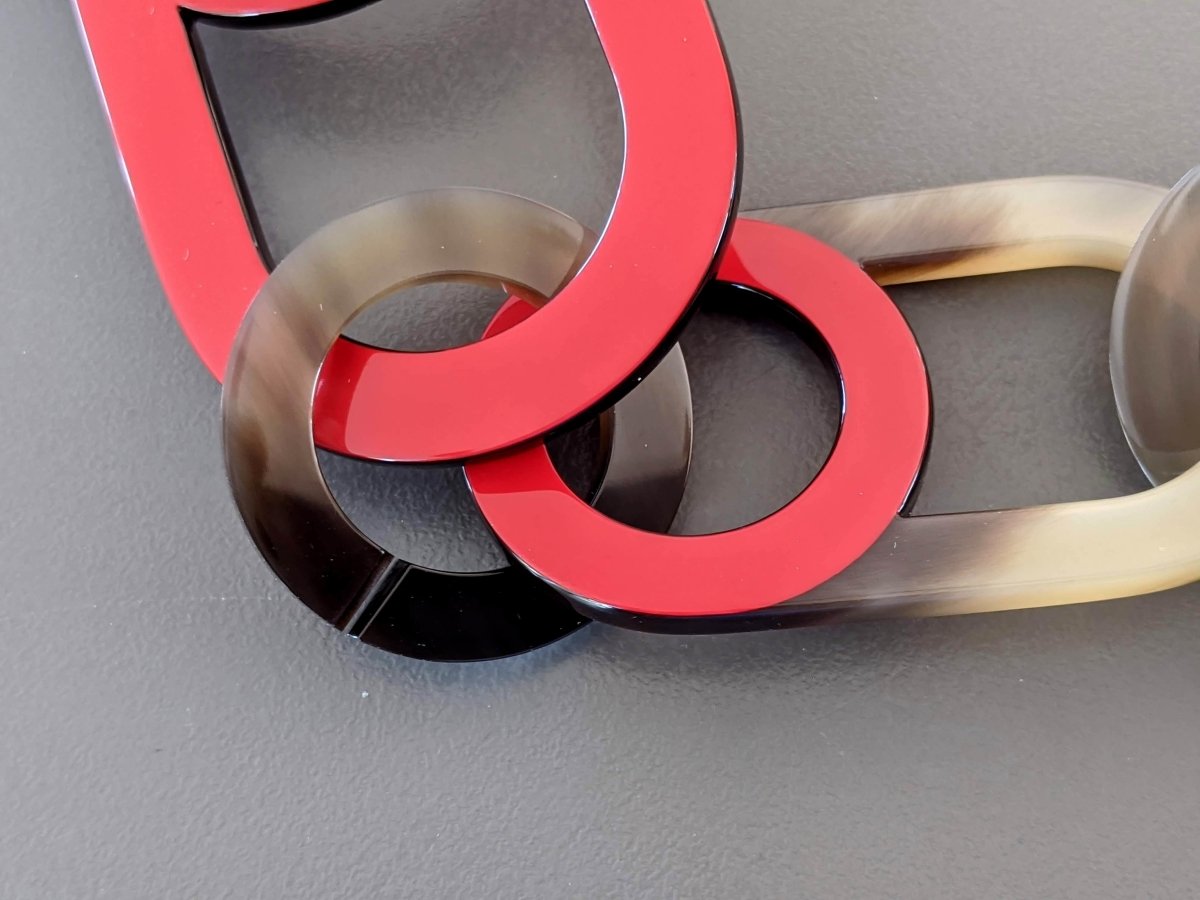 Hermes [J01] Rouge/Naturel Horn Corne Laquée VARIATION Necklace, BNIB! - poupishop