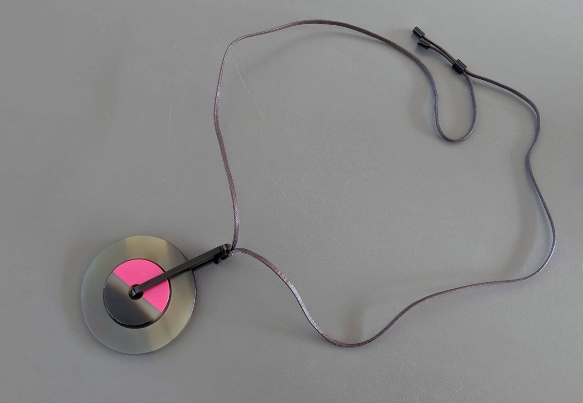 Hermes [J04] Purple/Pink Laquered Buffalo Horn ECLIPSE Pendant GM, BNIB! - poupishop