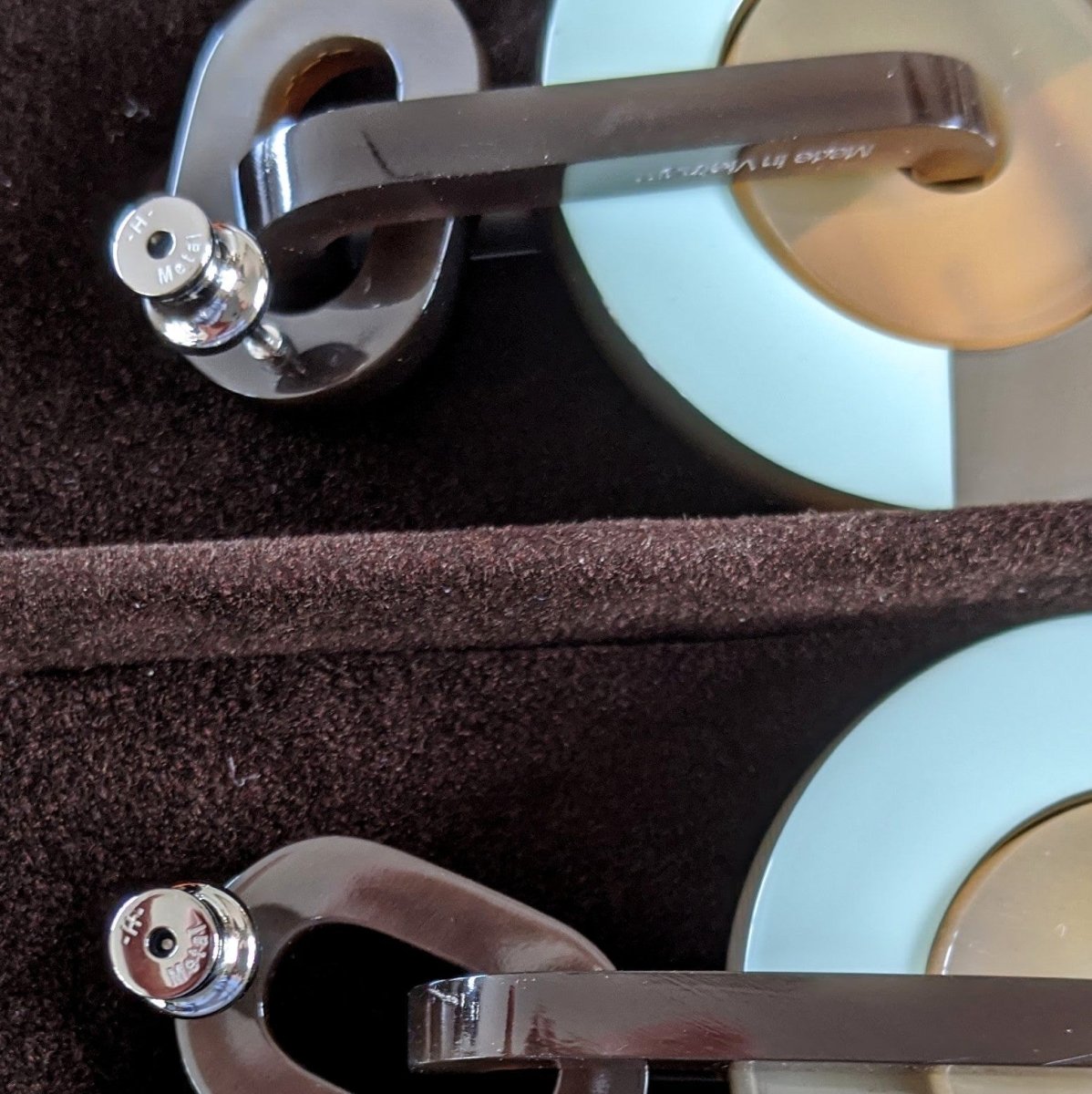 Hermes [J09] Rose Dragee/Mint Laquered Horn ECLIPSE Drop Earrrings, NWTIB! - poupishop