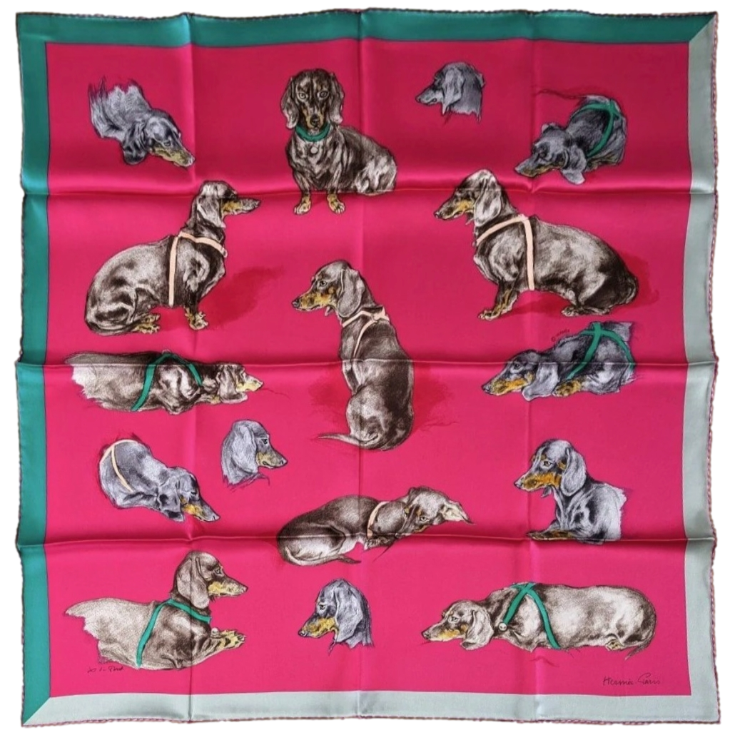 HERMES Fuchsia/Etoupe/Vert LES BASSETS Teckel by Xavier de Poret Printed Silk 70 