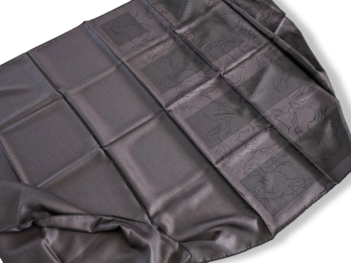Hermes [M13] Men's Prune/Prune Fonce Silk/Wool LES ETALONS Echarpe au Carre 100 x 200 cm, BNWTIB! - poupishop