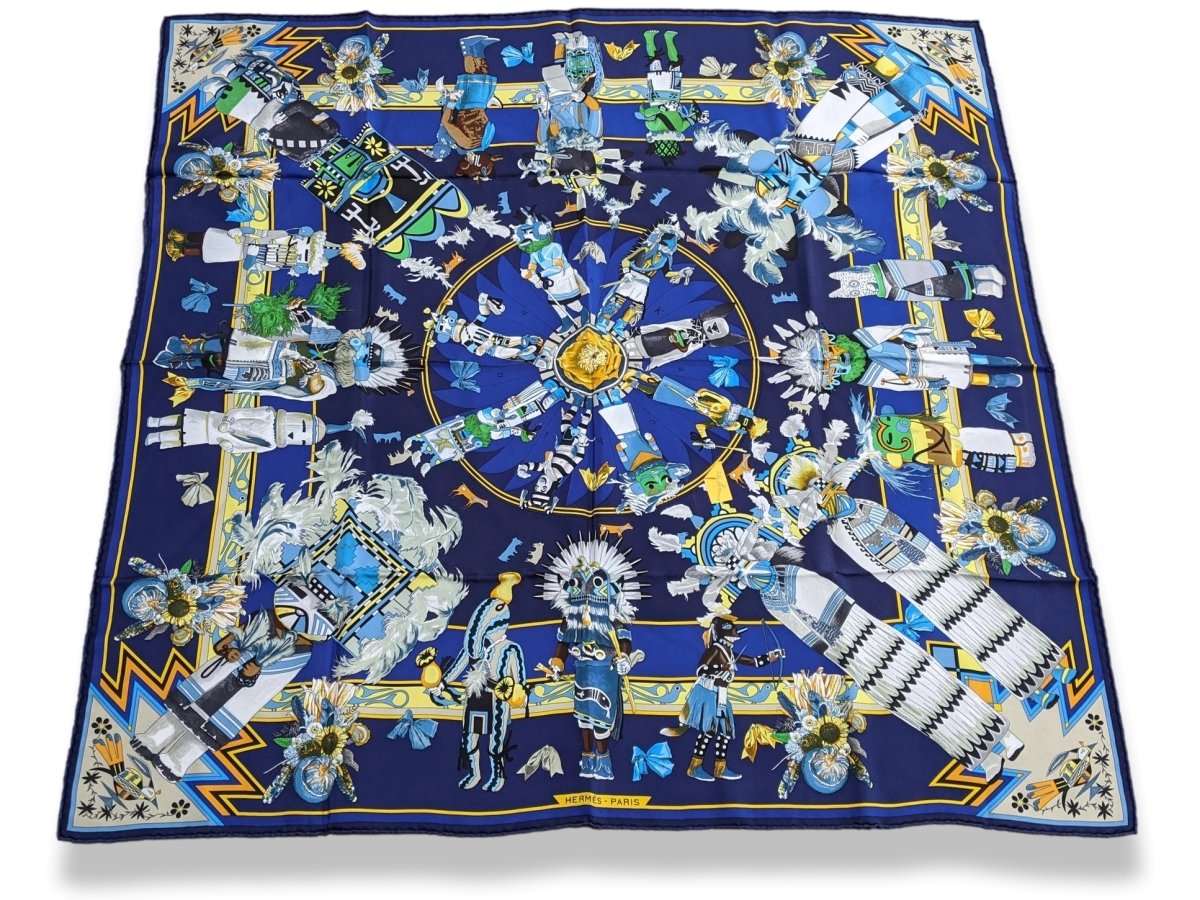 Hermes Marine/Jaune/Vert KACHINAS by Kermit Oliver WASH with Blanc Matt Overlay Carre 90cm cm, BNWT! - poupishop