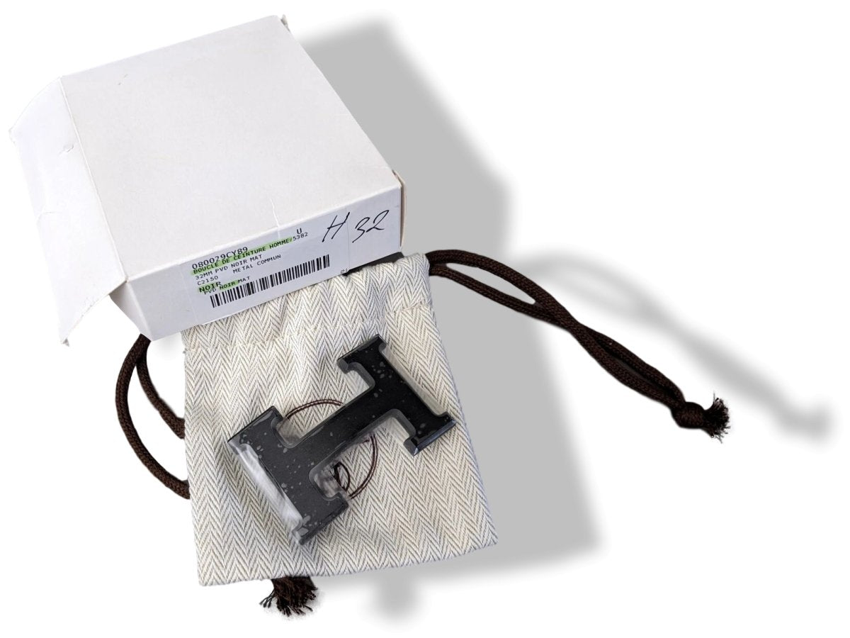 Hermes Matt Black/Noir Mat Buckle of Belt H 32mm, BNIB with Plastic protection! - poupishop