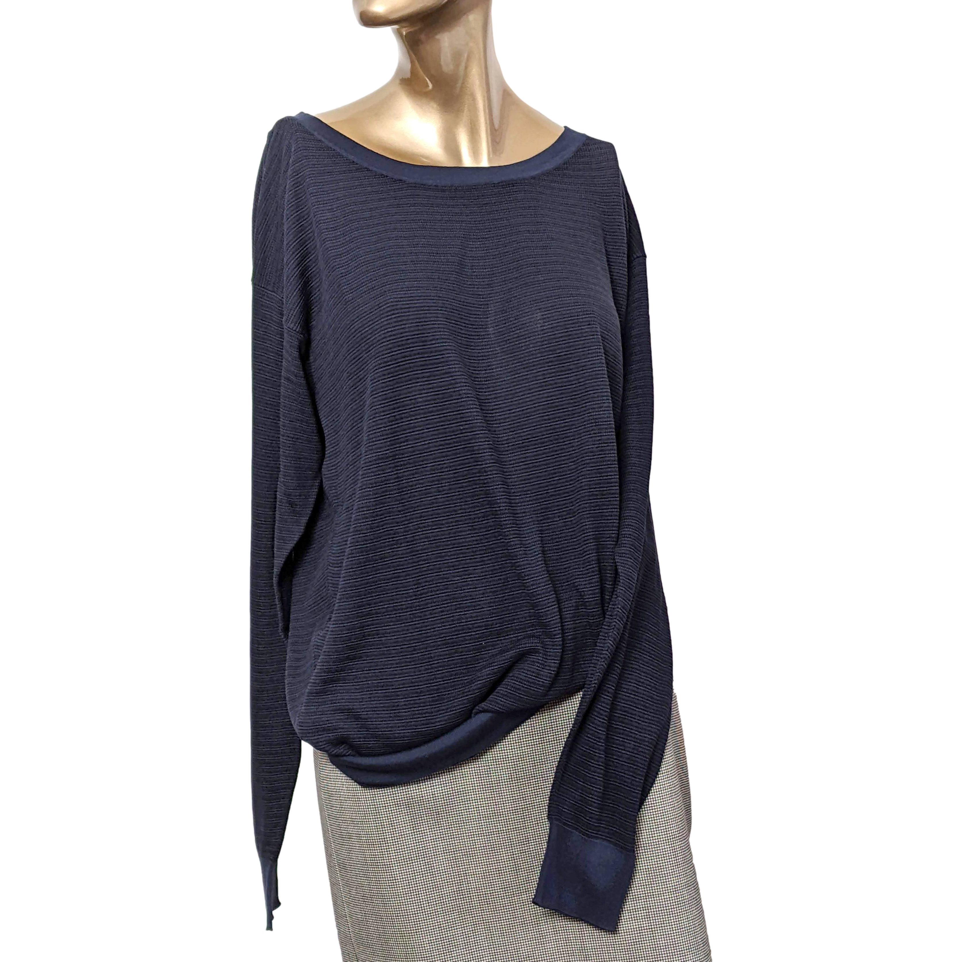 Hermes Men's Marine 100% Silk Classic Round Neck Sweater