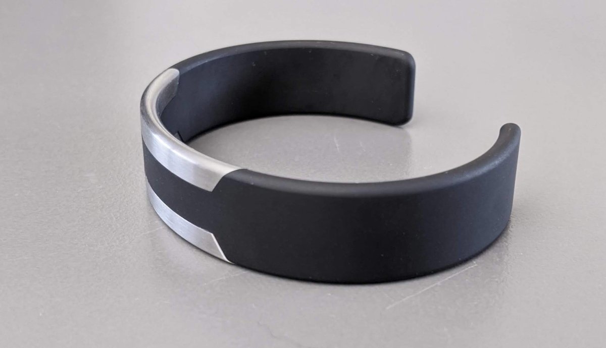 Hermes Men's Black Matt PVD/Brushed Stainless Steel Unisex Cuff Bracelet T4, New in Pochette! - poupishop