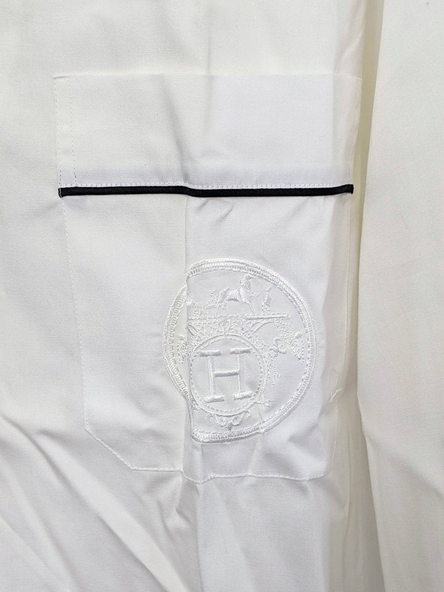 Hermes Men's Blanc/Blanc/Marine Popeline de Coton Pajamas with Embroidered Travel Pochette, BNEW! - poupishop