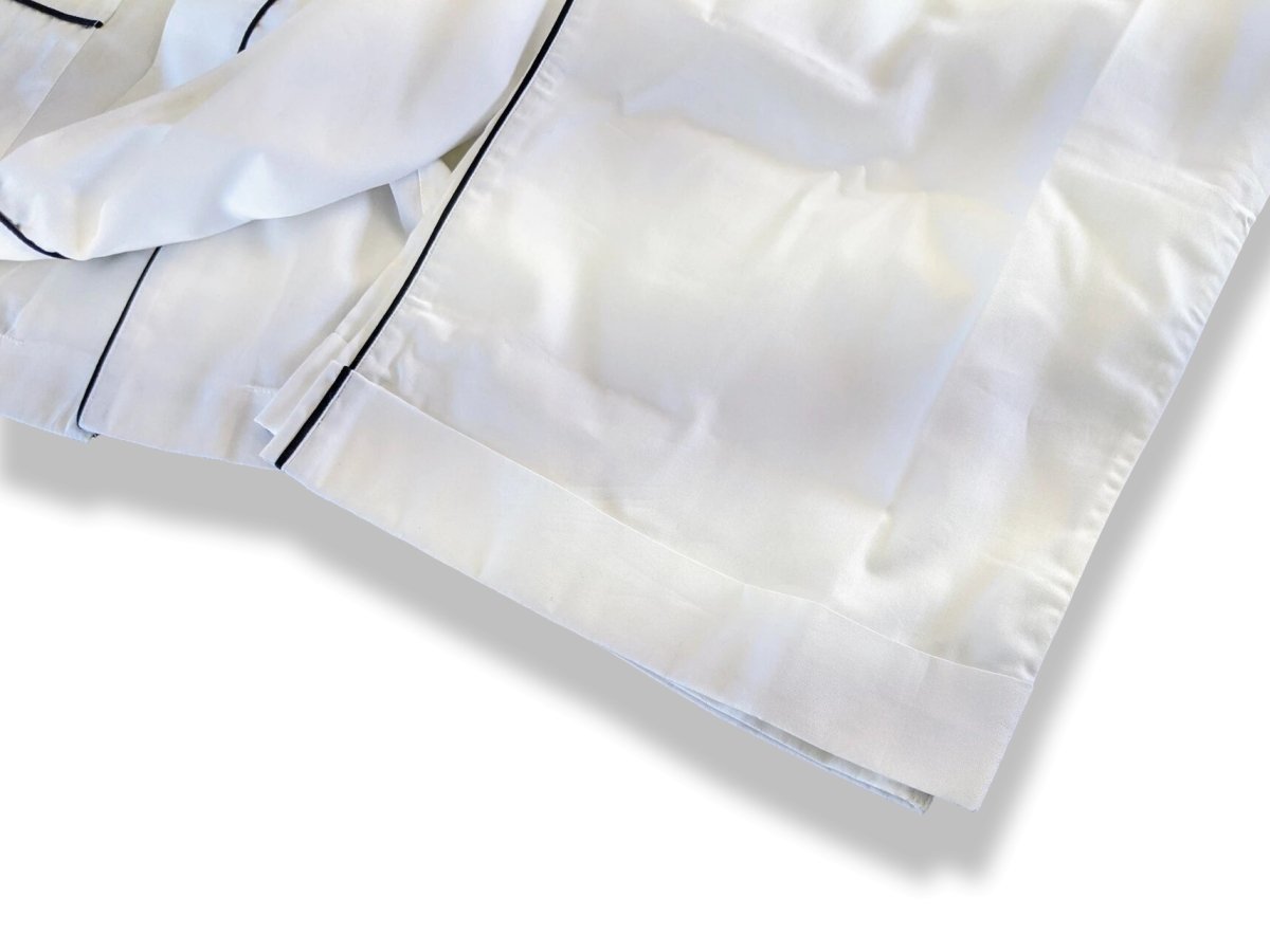 Hermes Men's Blanc/Blanc/Marine Popeline de Coton Pajamas with Embroidered Travel Pochette, BNEW! - poupishop