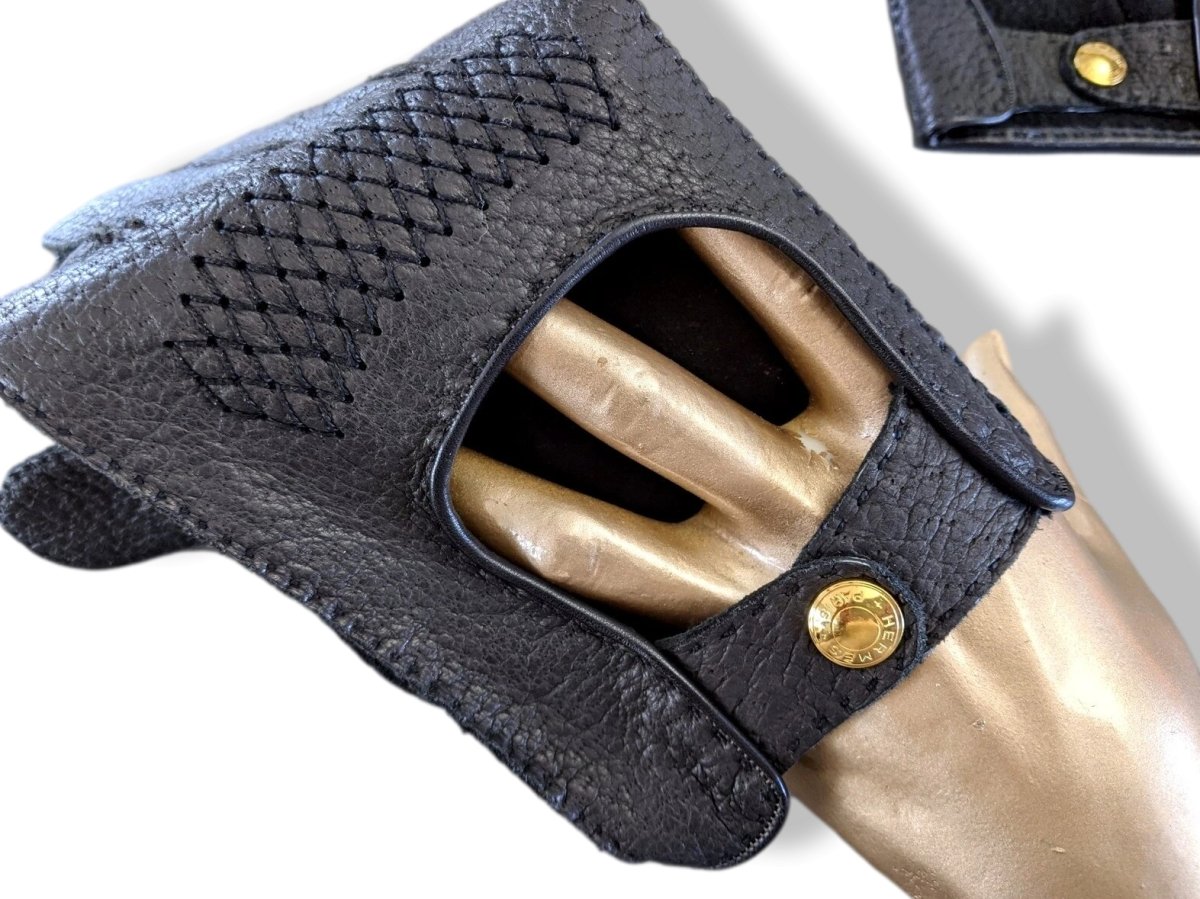 Hermes Men's Noir/Or Grained Leather GANTS HOMME CONDUITE AUTO CLOUS DE SELLE Gloves Sz 095, New! - poupishop