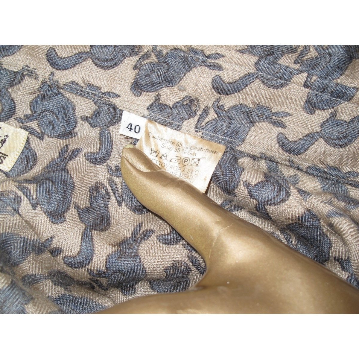 Hermes Men's Vintage Naturel/Grey HARES & SQUIRRELS Cashmere Shirt Sz40, Rare! - poupishop