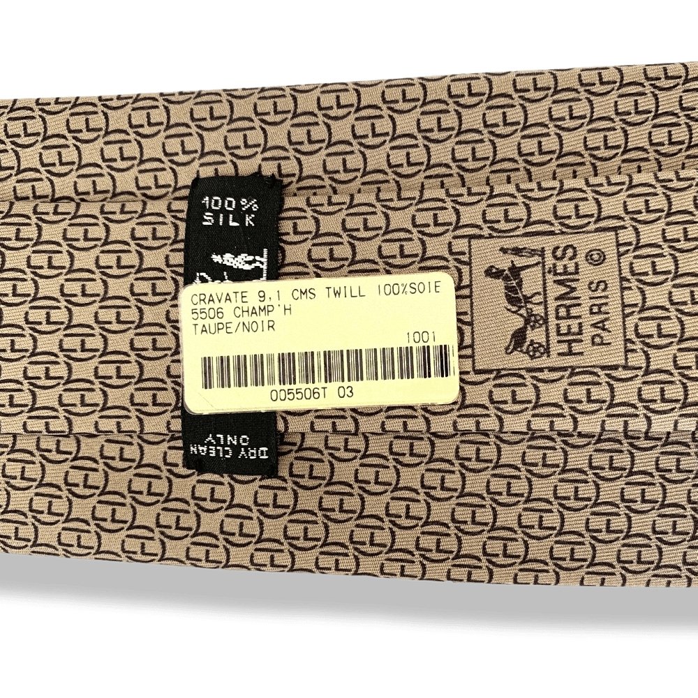 Hermes Mole Black CHAMP'H Twill Silk Tie 9CM, NWT in Pochette! - poupishop