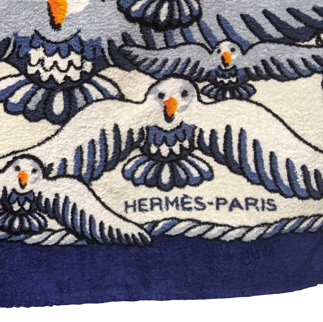 Hermes Marine/Blanc " Mouettes" Terry Beach Towel 150 x 90 cm