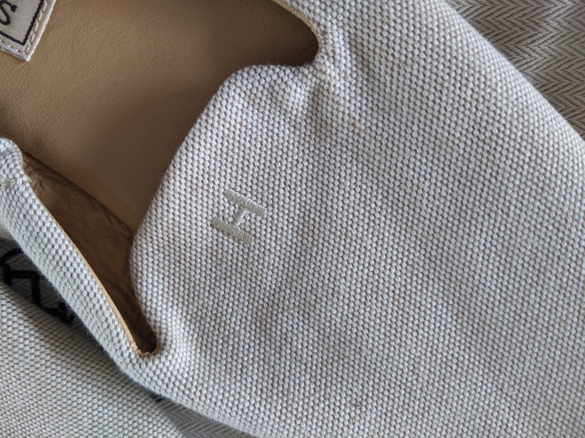 Hermes Natural Women Canvas and Leather Slippers Shoes H, Sz39, New! - poupishop