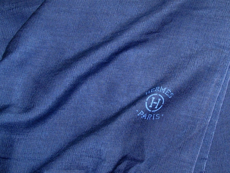 Hermes Navy Blue Plume Allumette Handwoven in Nepal 75% Cashmere Stole GM, Mint in Box! - poupishop