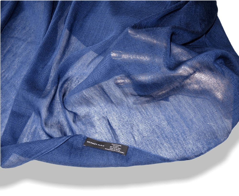 Hermes Navy Blue Plume Allumette Handwoven in Nepal 75% Cashmere Stole GM, Mint in Box! - poupishop