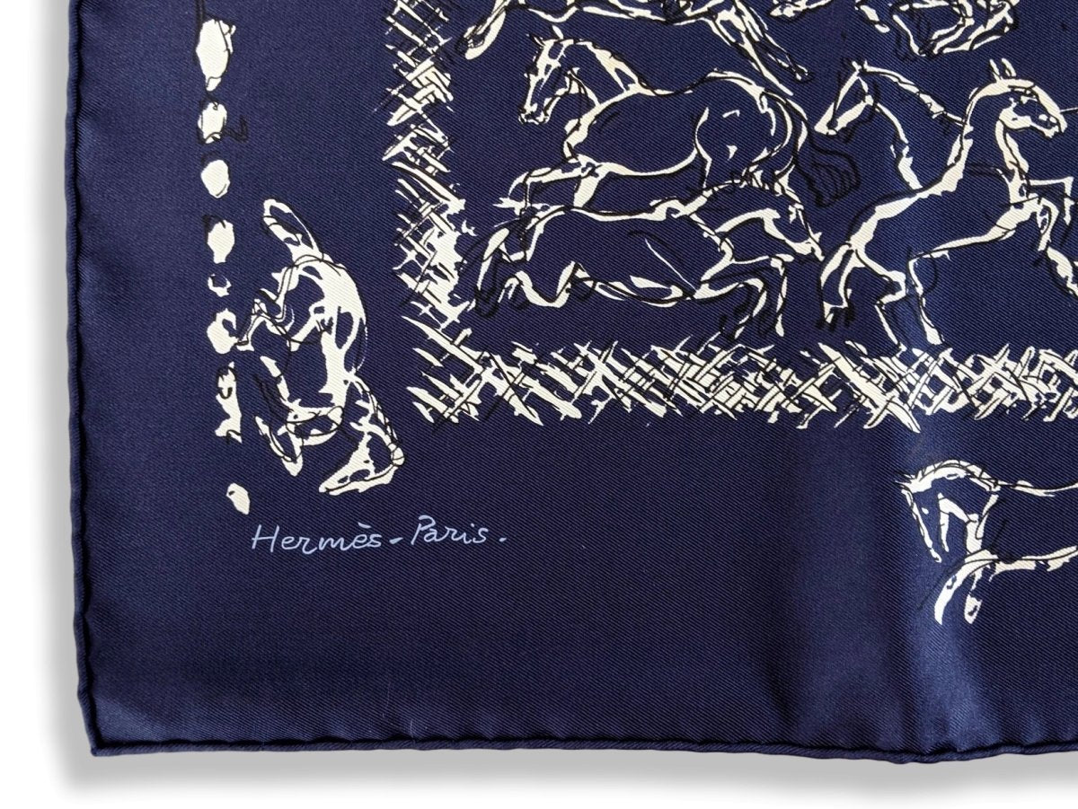 Hermes Navy Blue/White Special Issue RANCH BANDANA by Philippe Dumas Twill Silk Carre 55, Mint! - poupishop