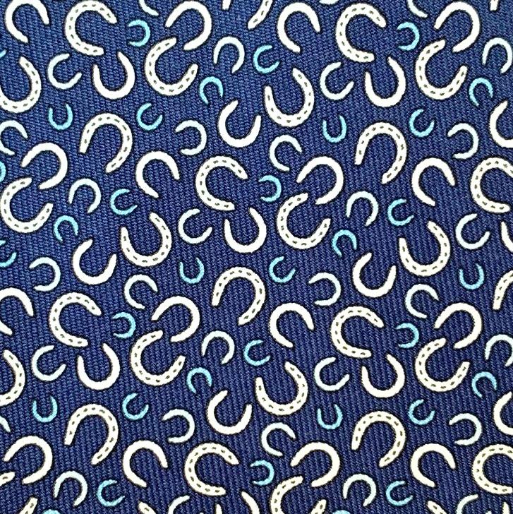 Hermes Navy Pale Blue Sky Horseshoes FERS EN VRAC Twill Silk Tie, NWT in Pochette! - poupishop