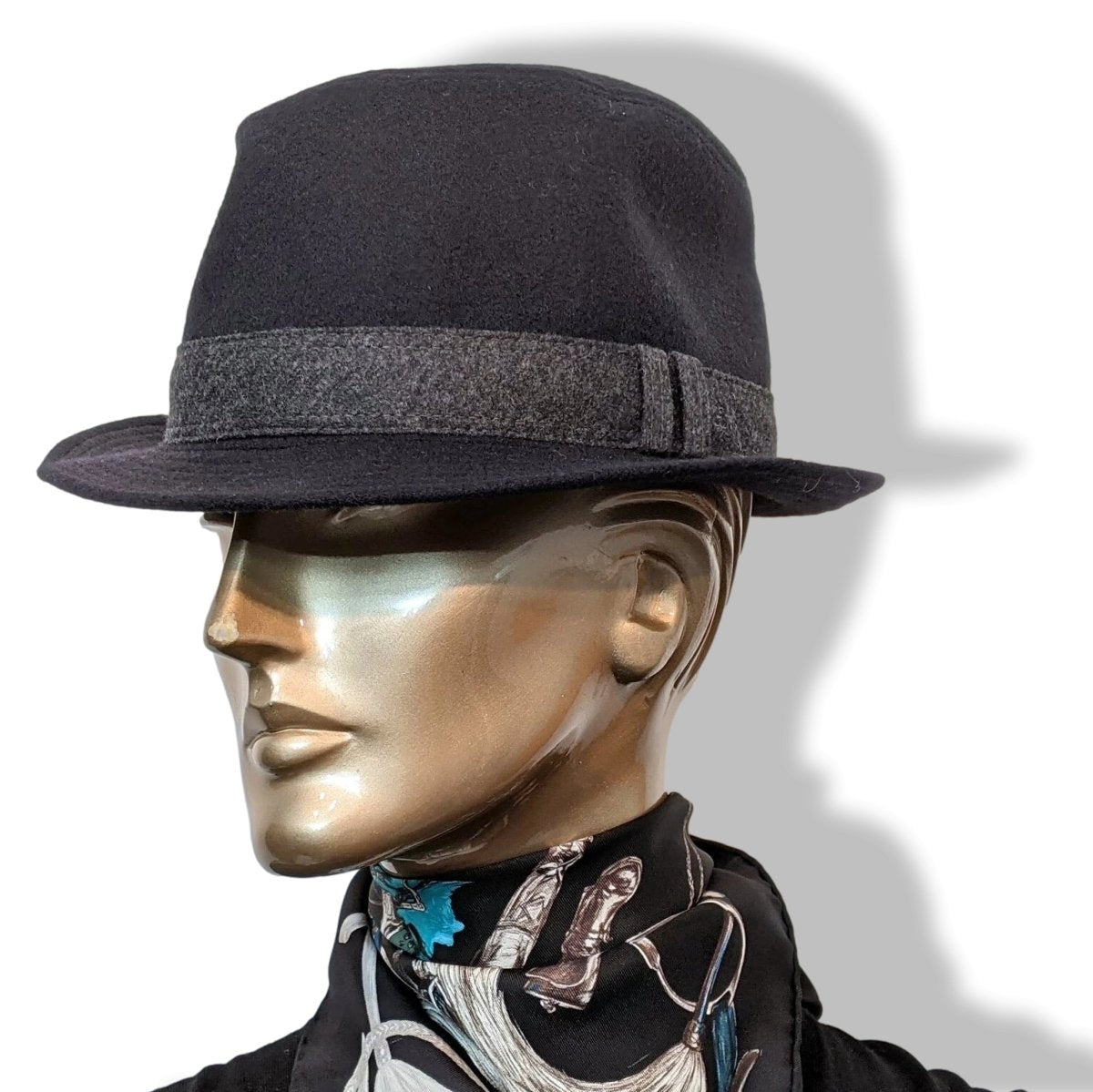 Hermes Noir/Gris 100% Virgin Wool FUNKY Men's Hat, NEW! - poupishop