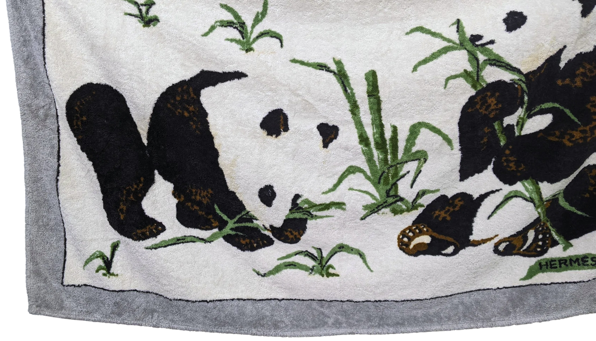 Hermes Gris/Noir/Blanc B/W "Pandas Eating Bambou" Terry Beach Towel 150 x 90 cm