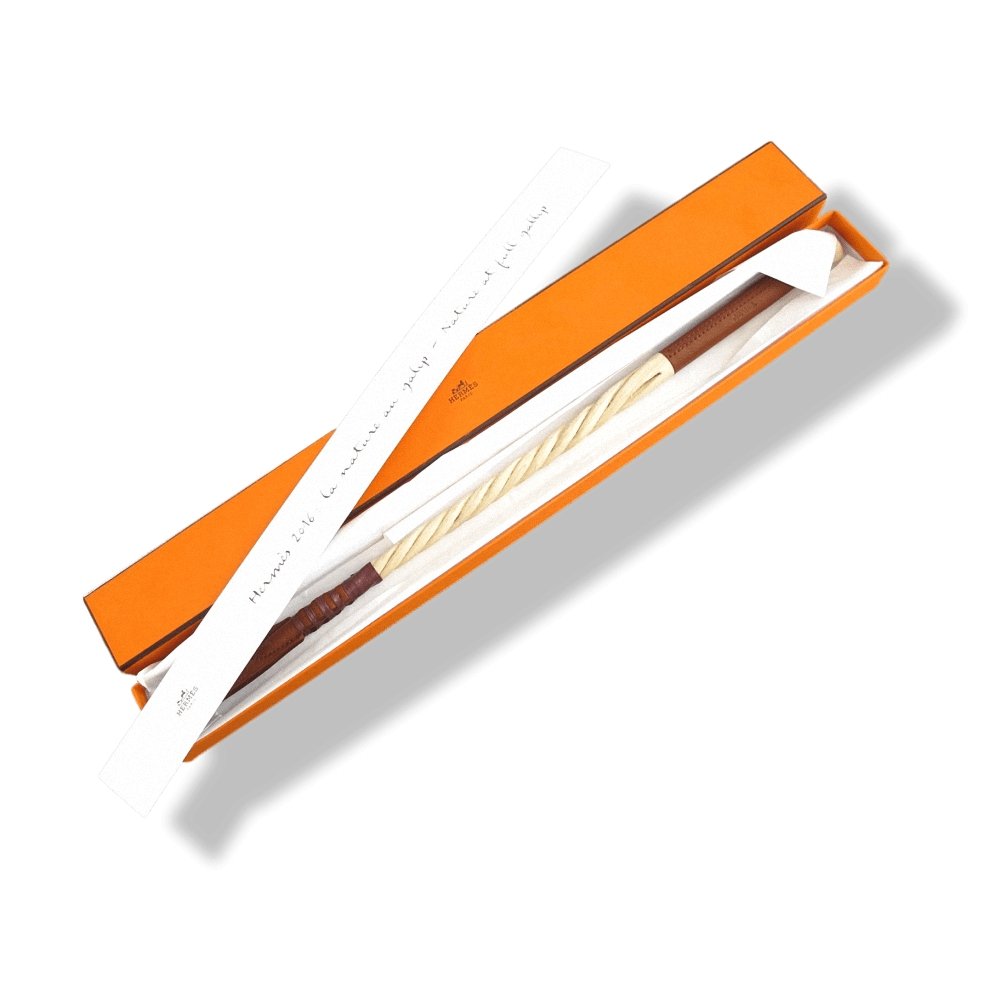 Hermes Pets 2016 Limited "The Nature at Full Gallop" Goatskin Leather and Wood Horse CROP, NIB! - poupishop