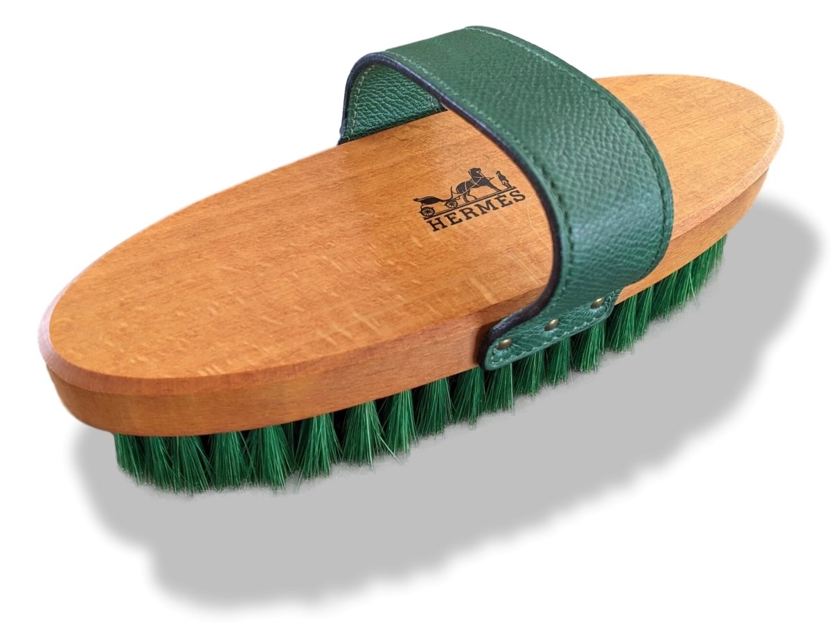 Hermes Pets Green/Green Equistrian Leather/Wood/Silk HORSE BODY BRUSH - poupishop