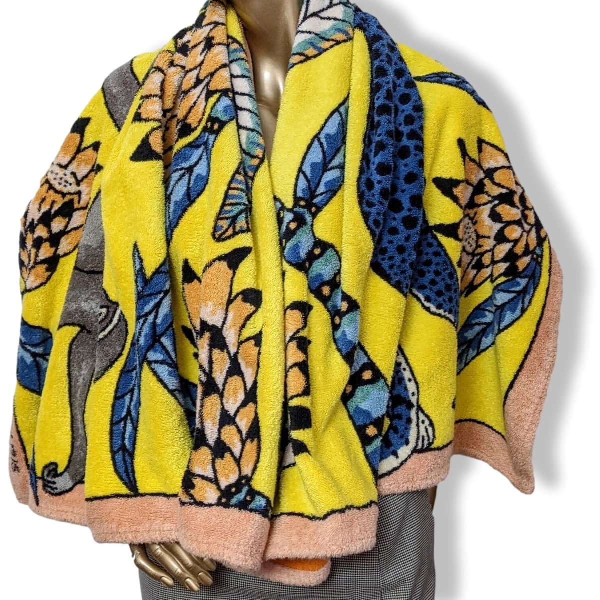Hermes Pink/Yellow/Blue THE SAVANA DANCE by Ardmore Artists Tapis de Plage Terry Beach Towel 150 x 90cm cm, Rare Model! - poupishop