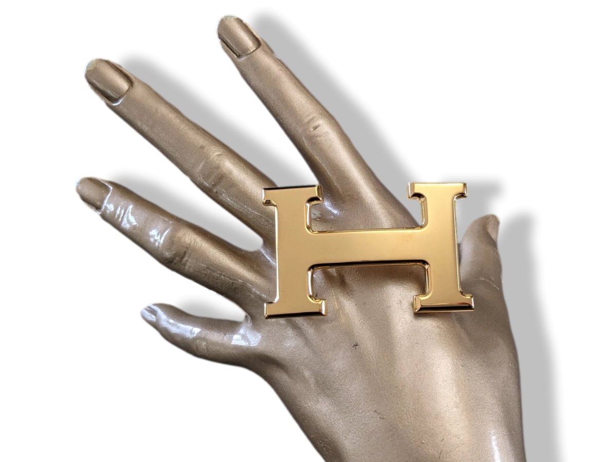 Hermes Plated Yellow Gold Shiny Buckle H 32mm, New in Pochette! - poupishop