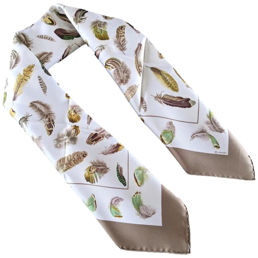 Hermes 1999 Blanc/Etoupe/Vert PLUMES by Henri de Linares Crispy Twill Silk 90cm
