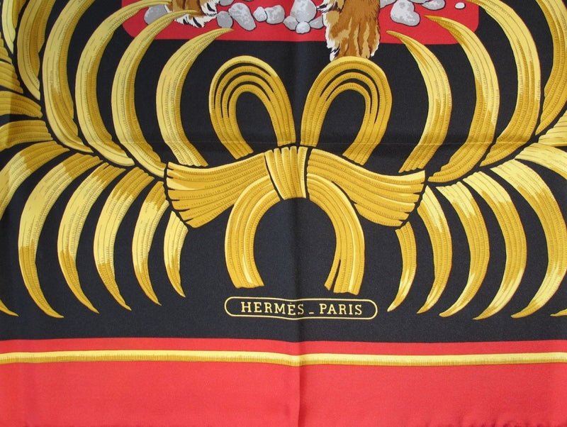 Hermes Red Black Gold Tigre Royal by Christiane Vauzelles Blanc Matt Overlay Twill 90cm, Box! - poupishop