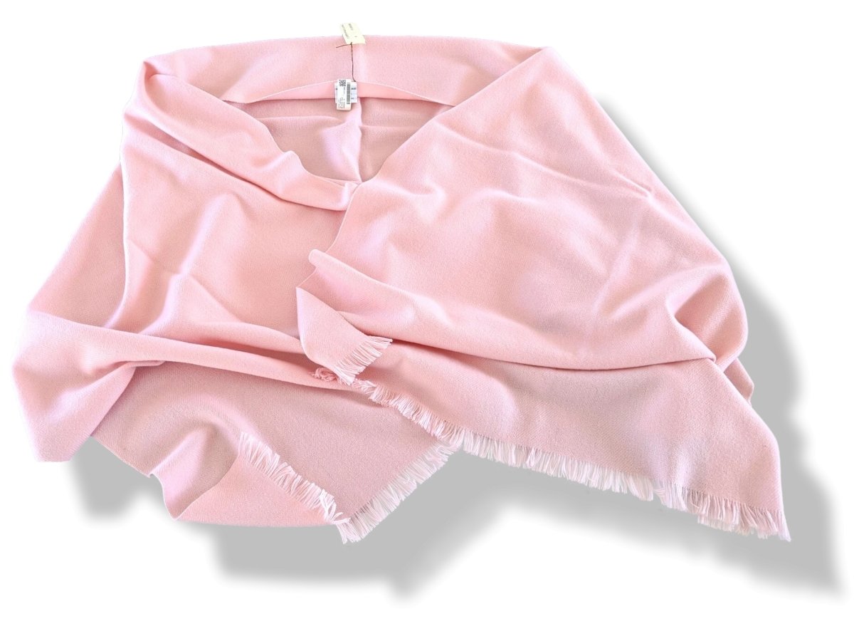 Hermes Rose Pale ETOLE CACHEMIRE SOFT Fringed Stole 100% Cashmere 72 x 220 cm, BNWT - poupishop