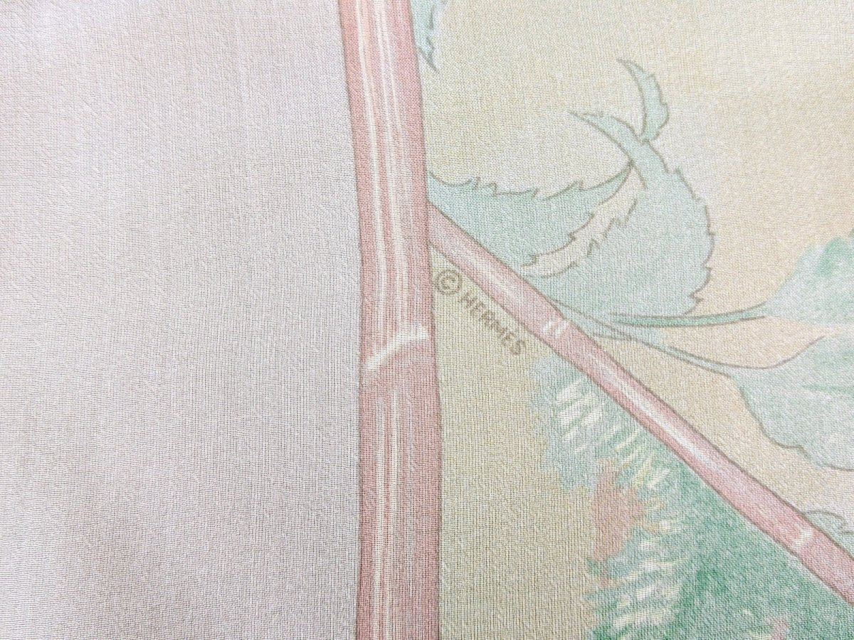 Hermes Rose Pale/Sable/Vert Jade The garden of Claude Monet GIVERNY Blanc Matt Overprint Mousseline 90cm x 90cm cm, NWT! - poupishop