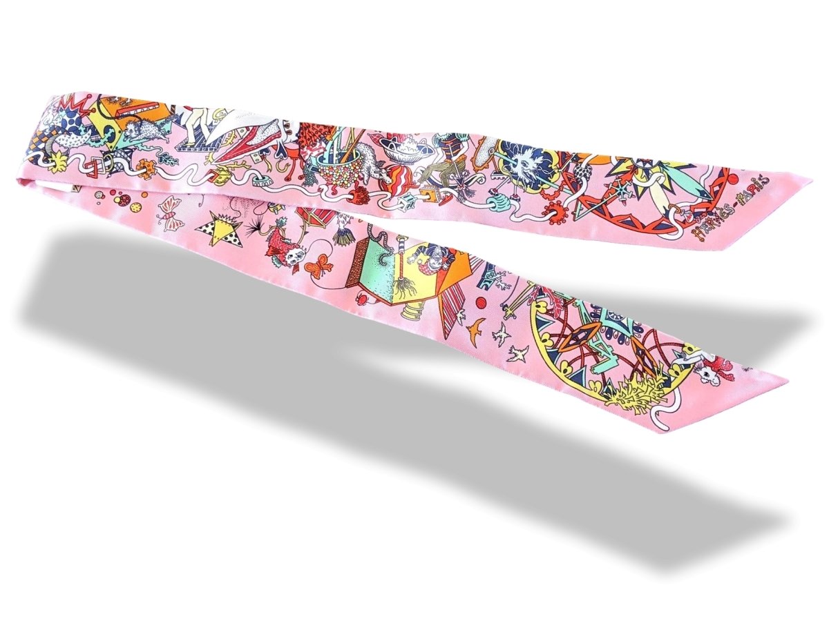 Hermes Rose/Malabar/Blanc LA FOLLE PARADE Twilly, BNWTIB! - poupishop
