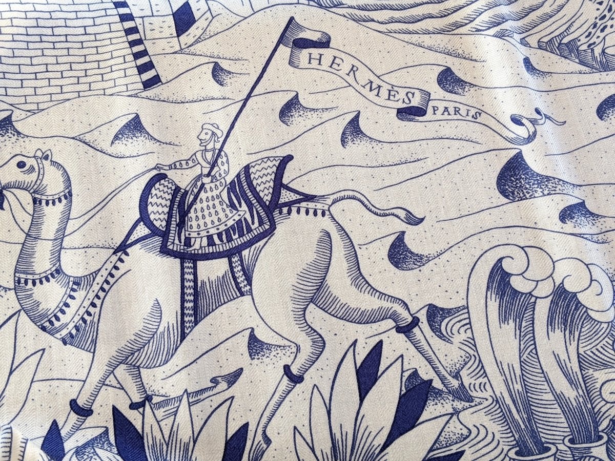 Hermes [S07] Blanc/Encre COSMOGRAPHIA UNIVERSALIS by Jan Bajtlik Cashmere Shawl 140, BNWTIB! - poupishop